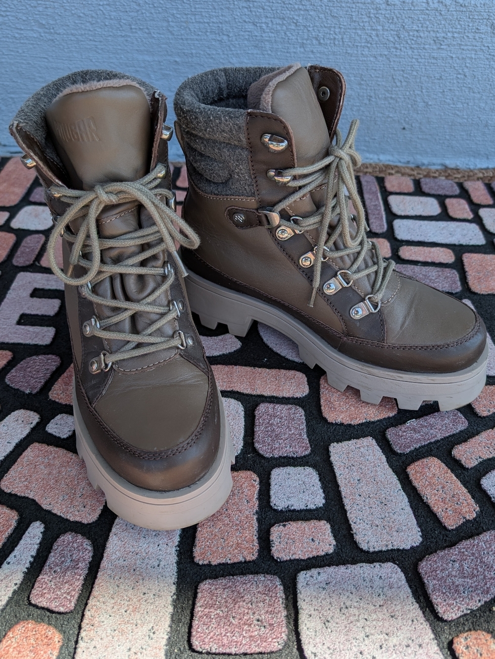 Waterproof Lug Sole Lace-Up Winter Boots